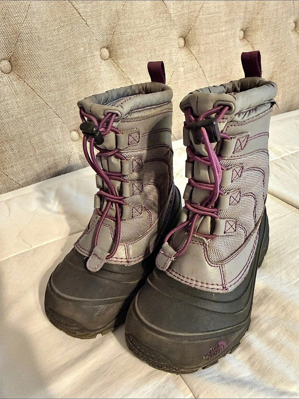 The North Face Youth Alpenglow V Waterproof Boots Gray & Purple Girls US 13